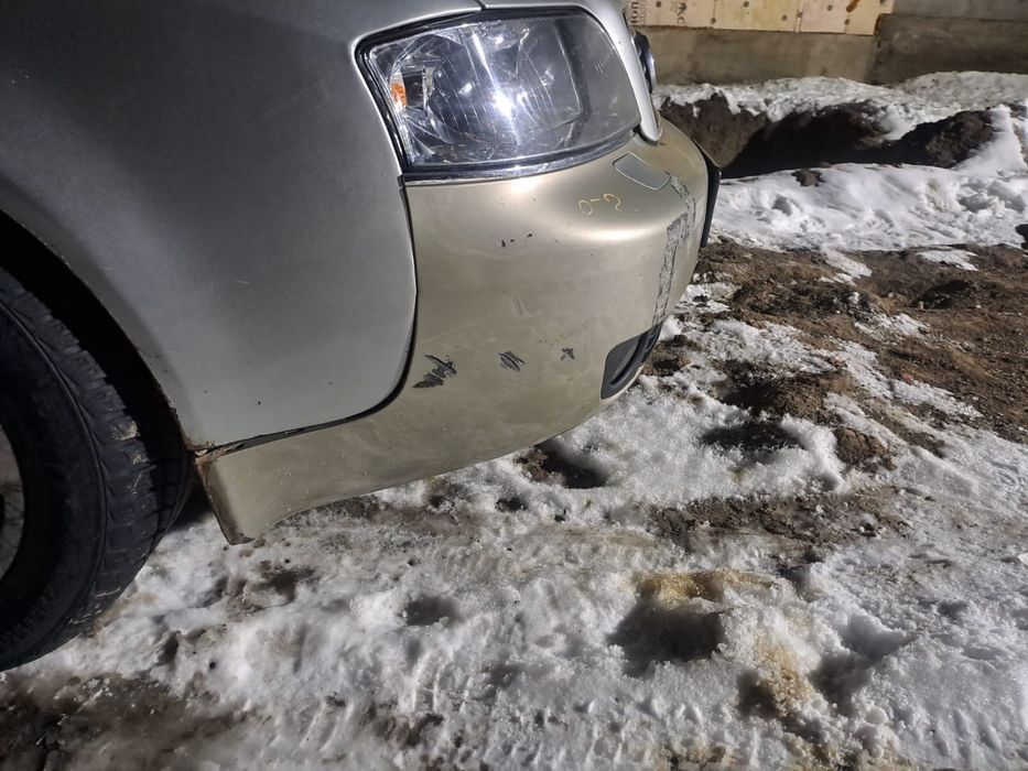 Продам бампер и крыло