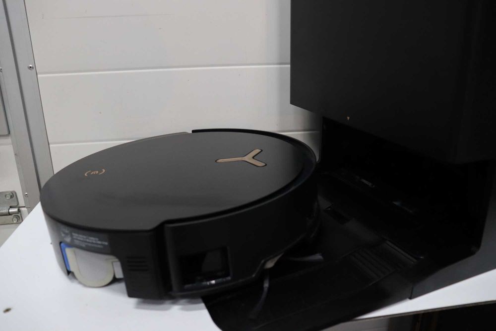 Прахосмукачка робот Ecovacs Deebot X8 Pro Omni, 18 000Pa, Self-Wash