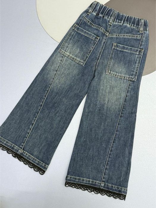 Стилтный джинсы на девочку