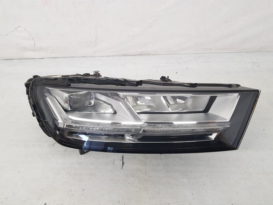 Far dreapta full led Audi Q7 4M dupa 2015