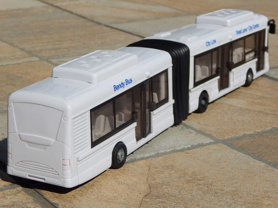 Jucarie autobuz articulat 40 cm cu defect