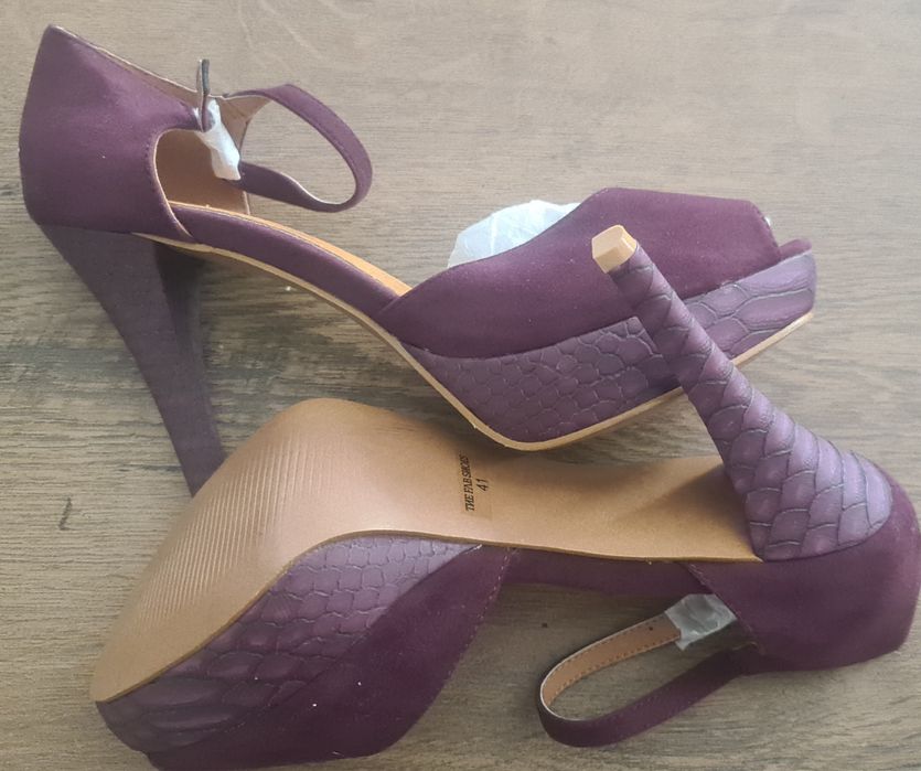 Sandale deosebite noi