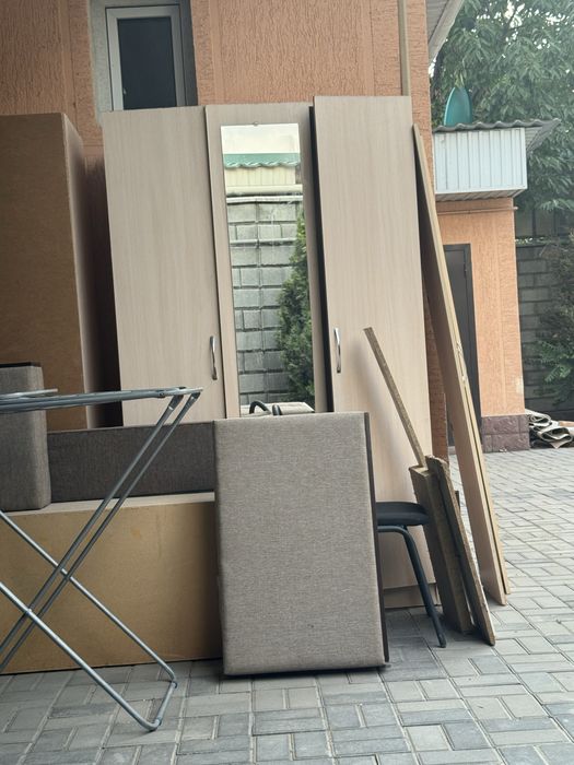 3 шкафа в хорошем состоянии