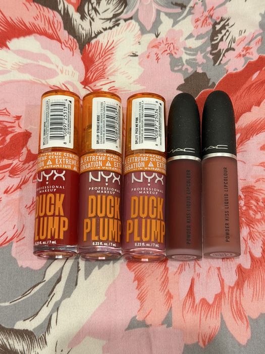 Rujuri mate MAC, NYX Duck Plump.