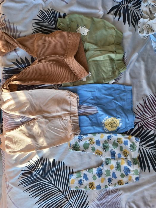 Haine bebe 0-9 luni  10 lei bucata