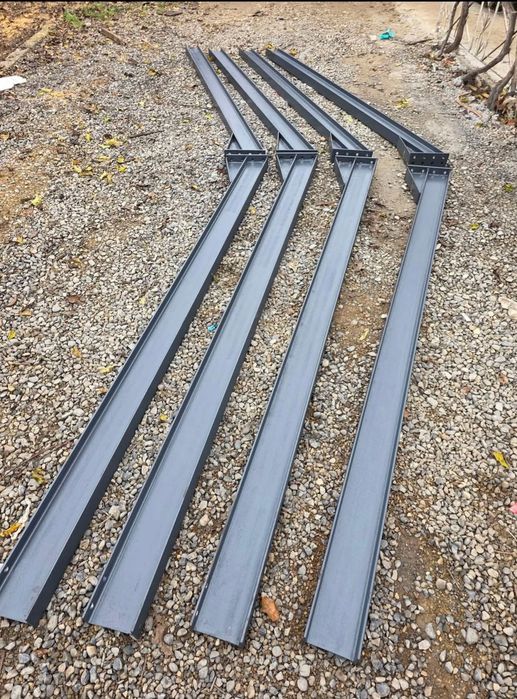 Vând 6ferme metalice la 10m din ipe160 și 12stalpi