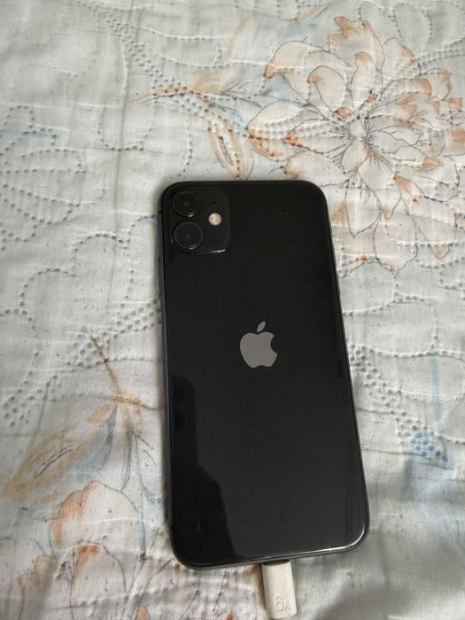 Iphone 11 black