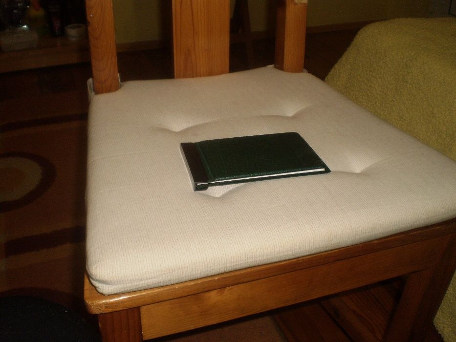 Папки за документи и тефтерчета