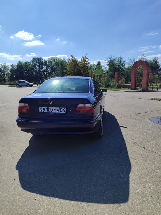 Продам БМВ е 39  в отличном состоянии