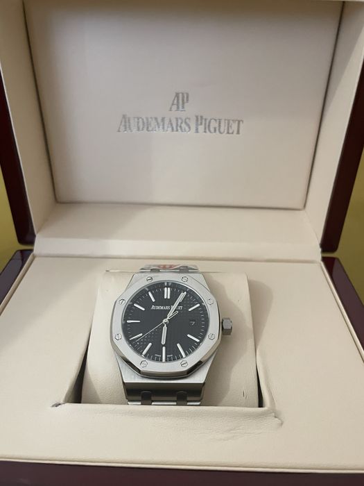 Часовници Audemars Piguet топ качество и топ луксозно с кутия и сертификат