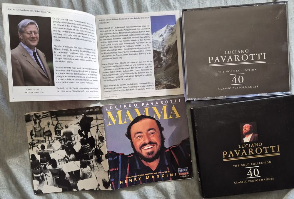 Оргинални Нови Двойни CD. c AТом Джоунс Павароти,Бетовен Шопен Брамс