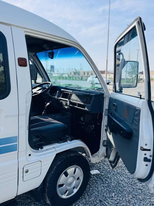 Damas kombi sotiladi.