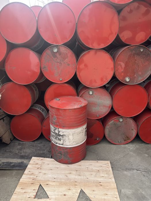 Бочки 200л не чистые