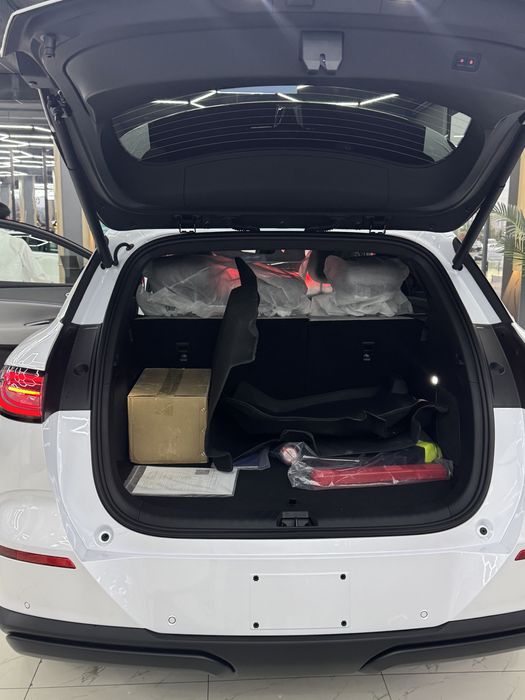 BYD Sealion 06 Full  + Garantiya Tayyor Avtosalon