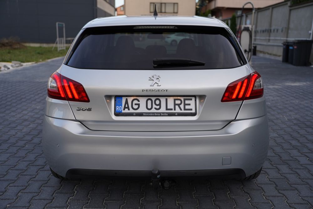 Peugeot 308 1.6 BlueHDi, 2017, panoramic