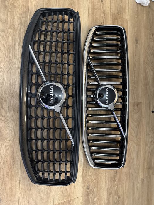 Grila bara fata VOLVO XC60 2021+ FACELIFT VOLVO XC60 R-DESIGN