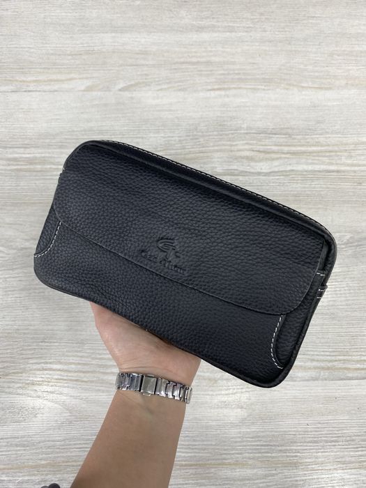 Барсетка с отпечатком пальцев