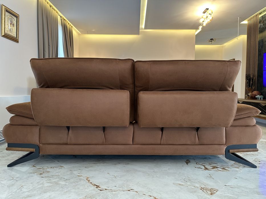 Комплект ДИВАНИ с КРЕСЛА и холна МАСА