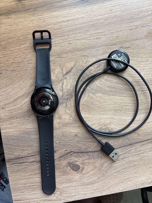 Galaxy watch 4 смарт час