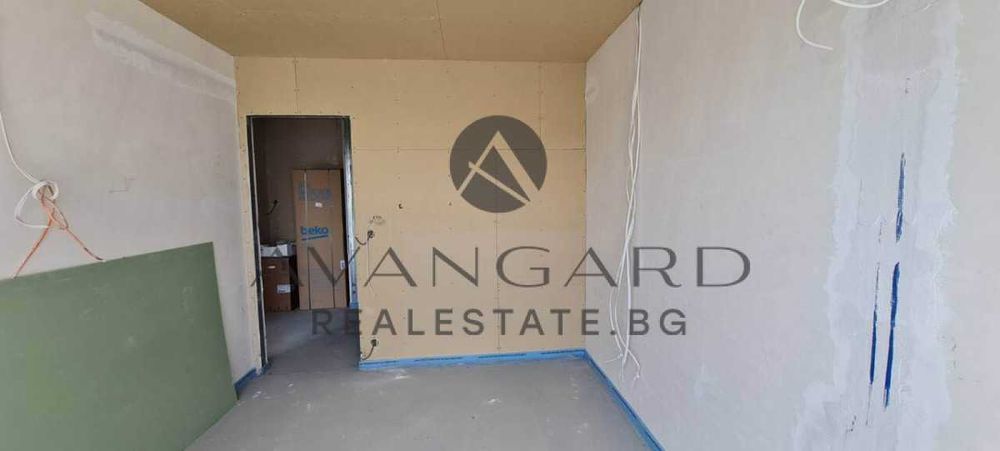 Продава се Четиристаен апартамент в Пловдив, Христо Смирненски - 178 кв.м за 1714 €/кв.м - Снимка #6