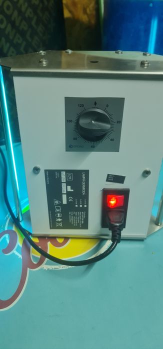 Lampă germicida profesiobala UV-C EROND : 3 tuburi UV-C de 18 W