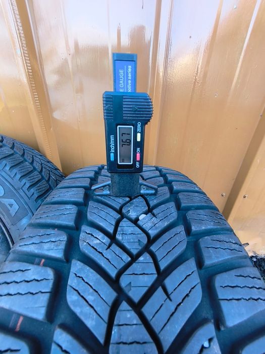 Set Roți Opel Astra J R 16 cu senzori și anvelopele de iarnă