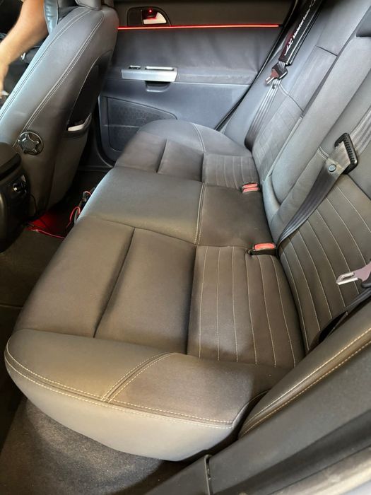 Vând Volvo v50 2.0d