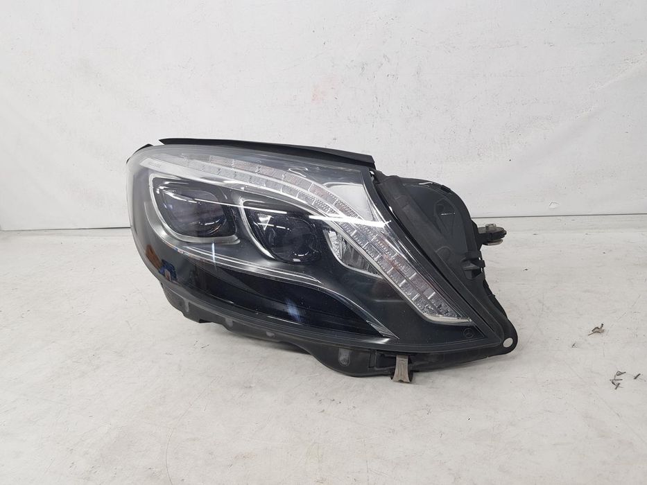 Far dreapta full led ILS Mercedes S Class W222 dupa 2013