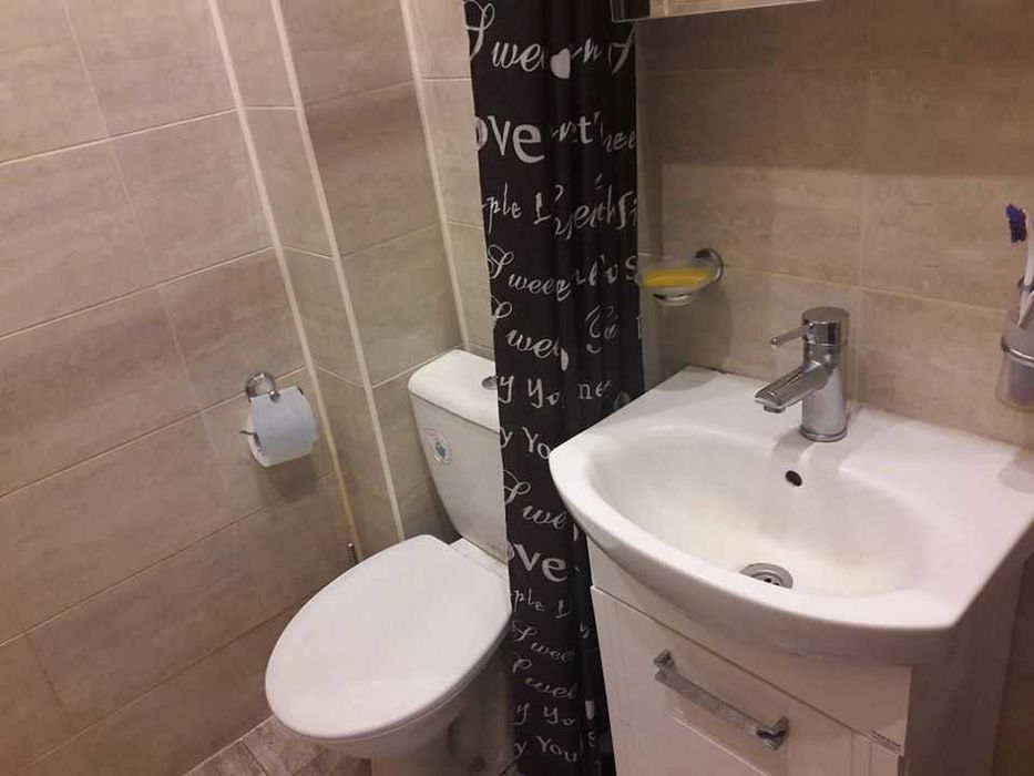 Дава се под наем Тристаен апартамент в София, Център - 70 кв.м за 700 € - Снимка #10