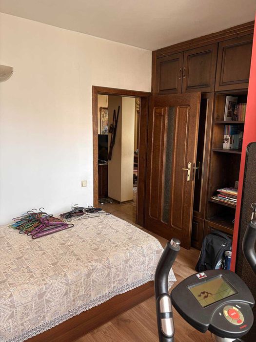 Апартамент под наем в района под Полицията, Казанлък