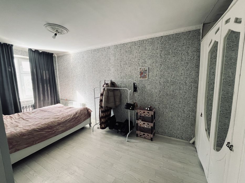 Подселение 2 қыз іздейміз