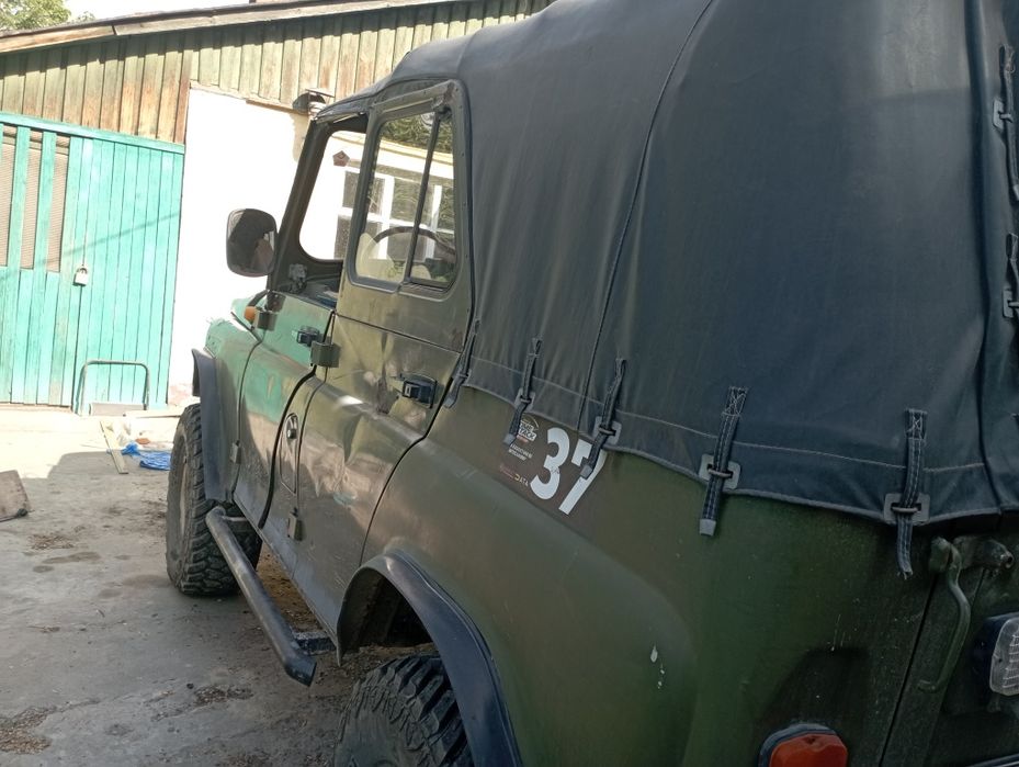 Продам УАЗ 31512