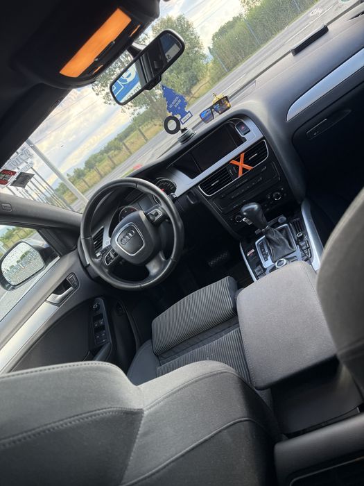 VAND AUDI A4 b8 in stare foarte buna
