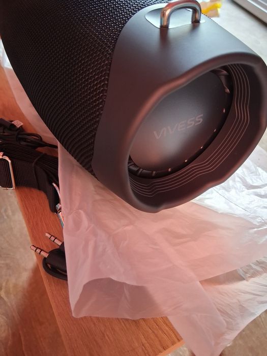 Boxă portabilă bluetooth