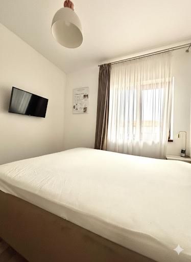 Proprietar, vând apartament 2 camere, Valea Lupului (ESQ2)