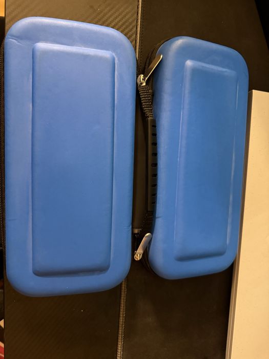 Конзола Nintendo Switch (with neon red & neon blue joy-cons)