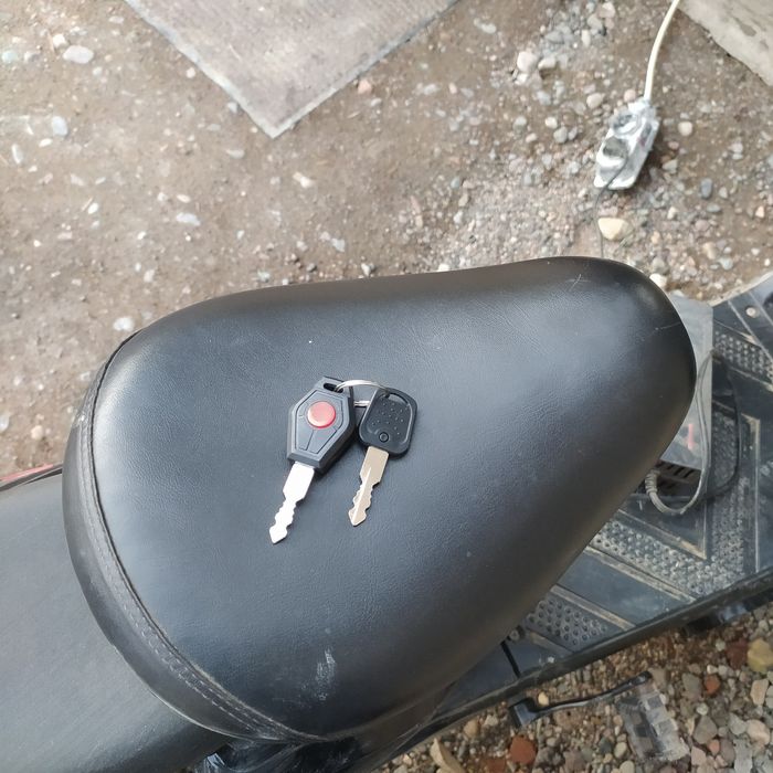 Продам электроскутер Sk8