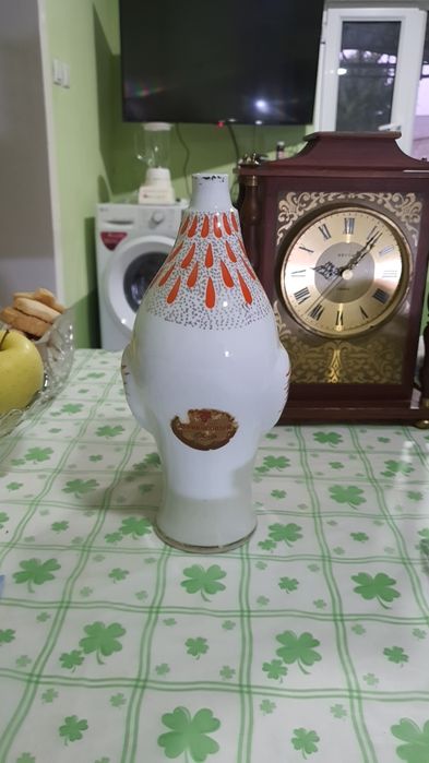 Старинная ёмкость для ликера