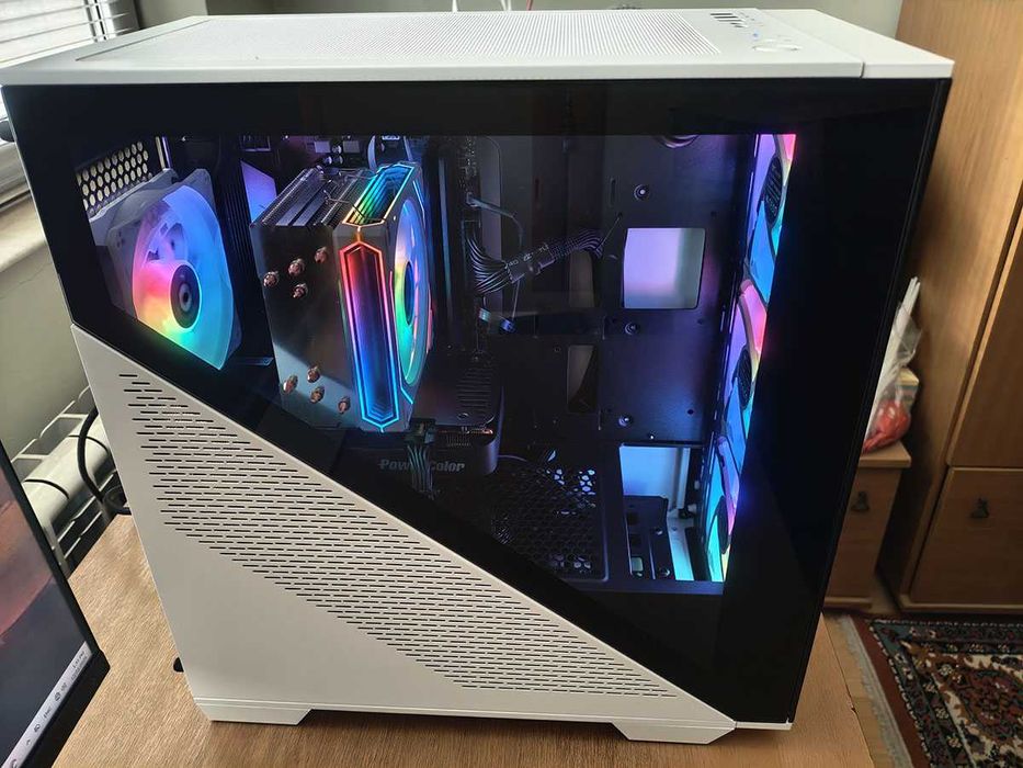 Геймърски компютър, Rx 9060XT 16Gb, 32gb DDR5, Ryzen 7500F, 1tb nvme