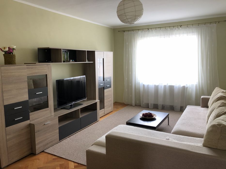 Apartament cu 3 camere Tudor zona Cantemir