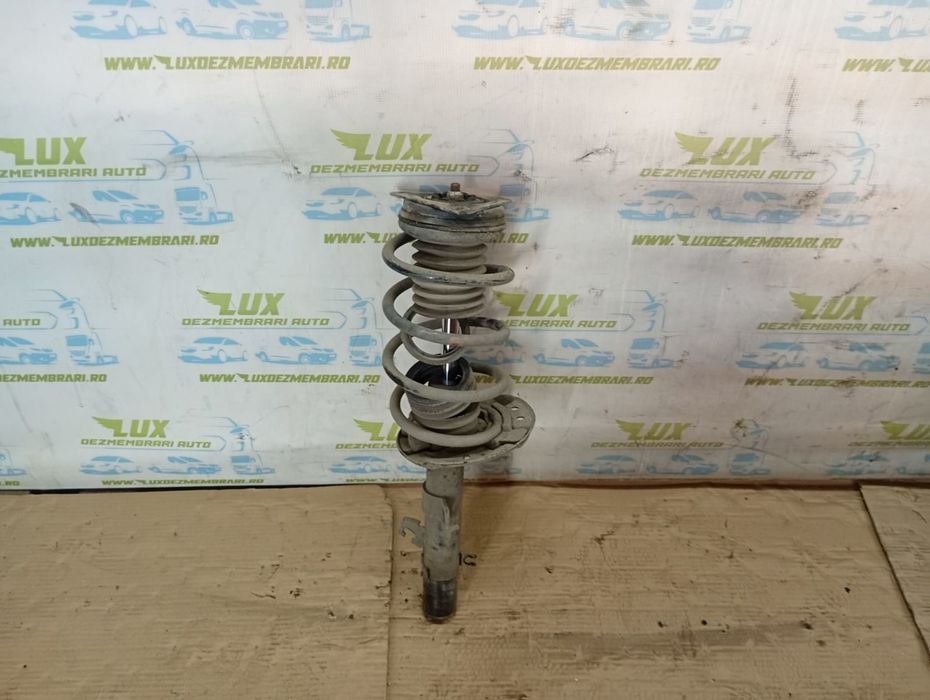 Amortizor cu arc dreapta fata Nissan Qashqai 2 J11 (2013 - 2020) 1.6 dci R9M r9m