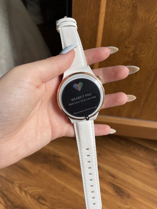 Умные часы wearfit mini HW3