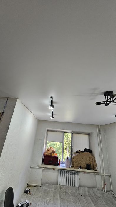 Натяжные потолки