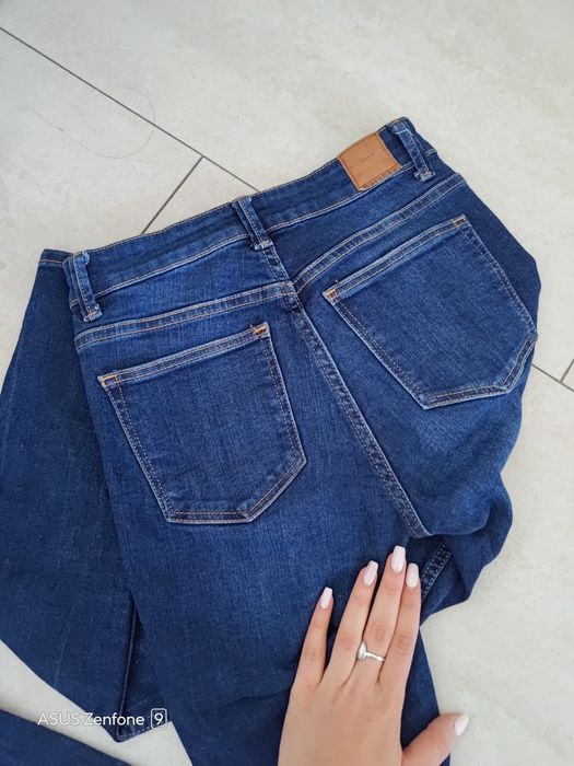 Дамски дънки XS размер