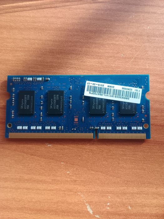 Memorie DDR3 4GB laptop in stare bună.