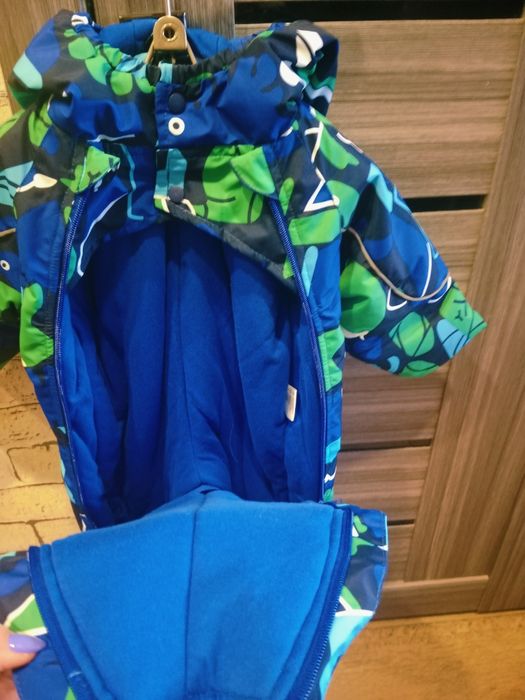 Продам детский комбинезон осень-весна