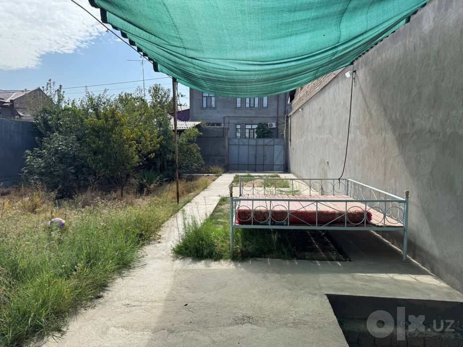 Сдается в аренду участок 4 соток 65 кв жилого помешения в назарбек