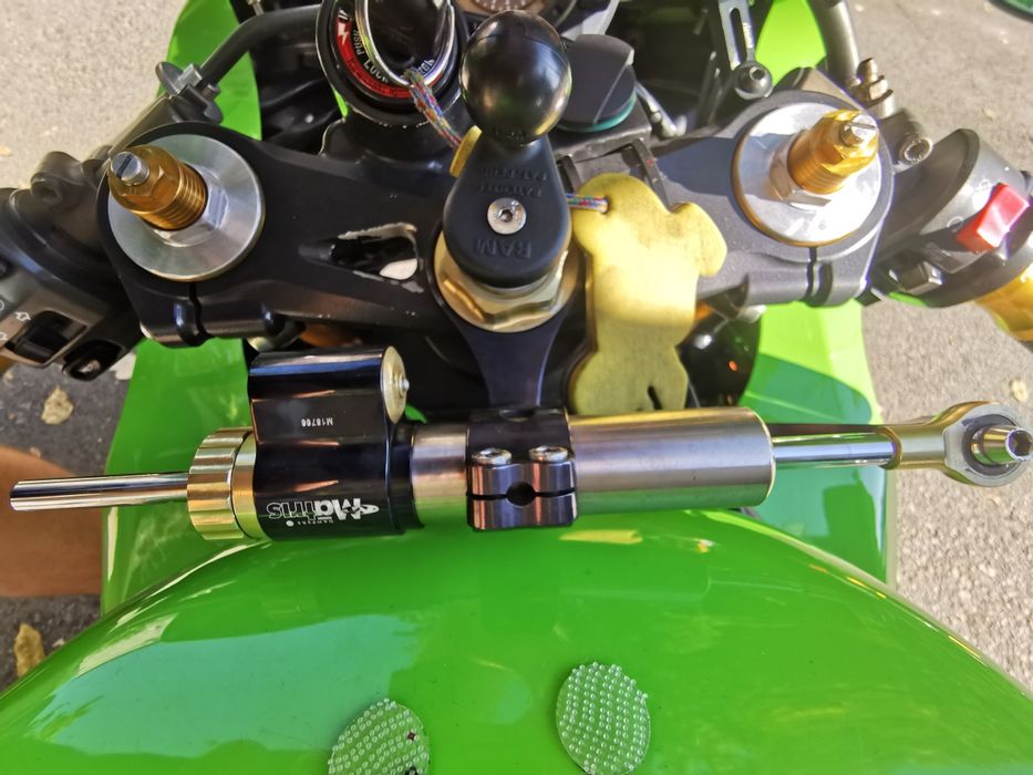 Kawasaki NINJA ZX10R 2004