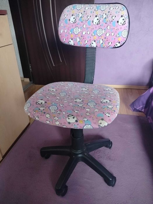 Детски стол за бюро