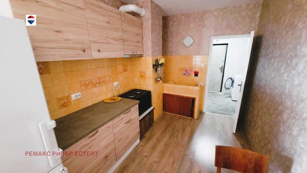 Двустаен апартамент под наем в центъра на гр. Русе